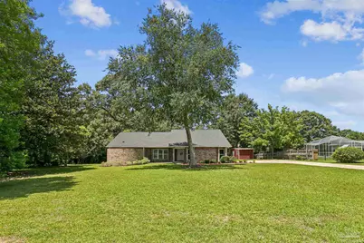 3049 Creekwood Dr, Cantonment, FL 32533 - Photo 3