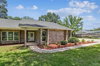 3049 Creekwood Dr, Cantonment, FL 32533 - Photo 7