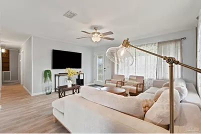 5731 Morgan Rd, McDavid, FL 32568 - Photo 11