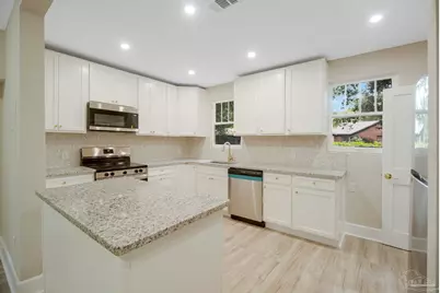 1322 Wisteria Ave, Pensacola, FL 32507 - Photo 5