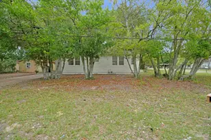 1322 Wisteria Ave, Pensacola, FL 32507 - Photo 45