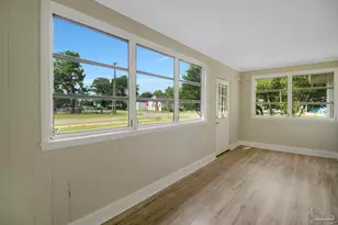 1322 Wisteria Ave, Pensacola, FL 32507 - Photo 17