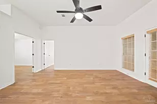 5334 Stafford Cir, Pace, FL 32571 - Photo 11