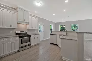 2007 Augusta Ave, Pensacola, FL 32507 - Photo 9