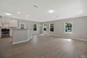 2007 Augusta Ave, Pensacola, FL 32507 - Photo 13