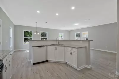2007 Augusta Ave, Pensacola, FL 32507 - Photo 11