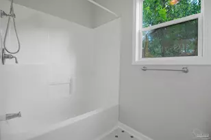 2007 Augusta Ave, Pensacola, FL 32507 - Photo 23