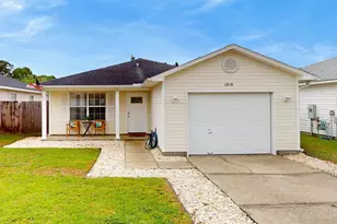 1010 Antigua Cir, Pensacola, FL 32506 - Photo 1