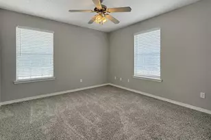 2121 Pin High Dr, Pensacola, FL 32526 - Photo 11