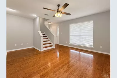 2121 Pin High Dr, Pensacola, FL 32526 - Photo 3