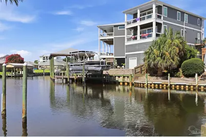 1119 Seabreeze Ln, Gulf Breeze, FL 32563 - Photo 35