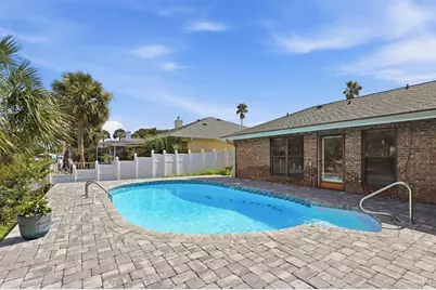 1119 Seabreeze Ln, Gulf Breeze, FL 32563 - Photo 31