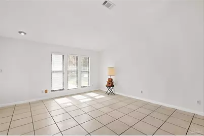 1119 Seabreeze Ln, Gulf Breeze, FL 32563 - Photo 7