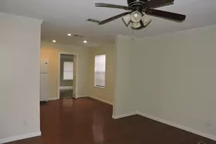 7823 Dartmoor Dr, Pensacola, FL 32514 - Photo 3