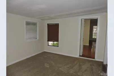 7823 Dartmoor Dr, Pensacola, FL 32514 - Photo 9