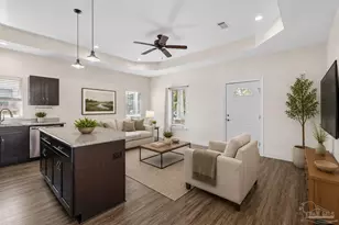 2010 W Gregory St, Pensacola, FL 32502 - Photo 3