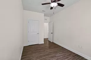 2010 W Gregory St, Pensacola, FL 32502 - Photo 13