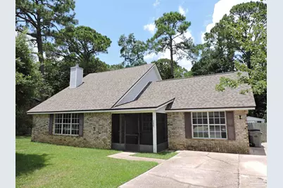 7674 Old Hickory Dr, Pensacola, FL 32507 - Photo 1