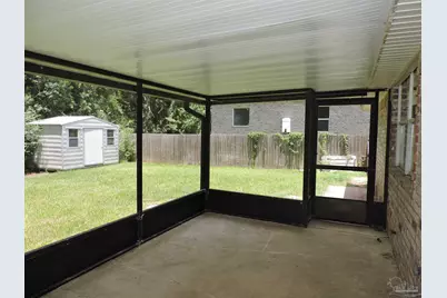 7674 Old Hickory Dr, Pensacola, FL 32507 - Photo 33