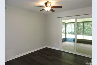 7674 Old Hickory Dr, Pensacola, FL 32507 - Photo 11