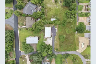 1038 Magnolia Ln, Gulf Breeze, FL 32563 - Photo 31