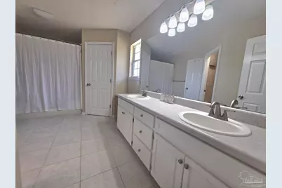 5079 Cassia Dr, Pensacola, FL 32506 - Photo 9