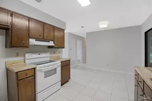 6119 Forest Pines Dr, Pensacola, FL 32526 - Photo 15