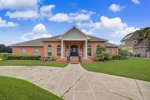 5625 Sandstone Dr, Pace, FL 32571 - Photo 3