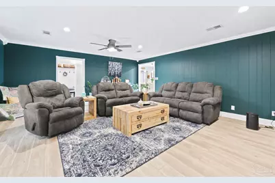 2379 Risen Dr, Pensacola, FL 32533 - Photo 7