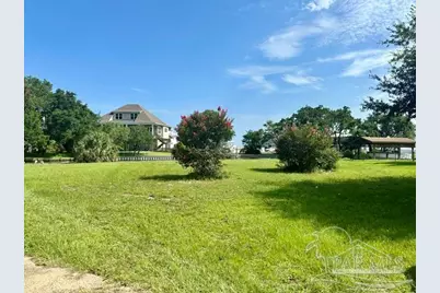 4731 Marina Dr, Gulf Breeze, FL 32563 - Photo 7