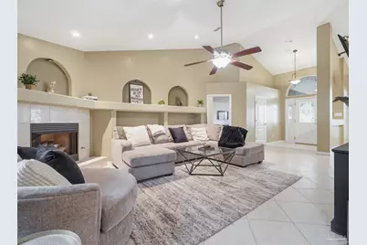 2101 Pin High Dr, Pensacola, FL 32526 - Photo 13