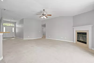7043 Season Dr, Milton, FL 32570 - Photo 9