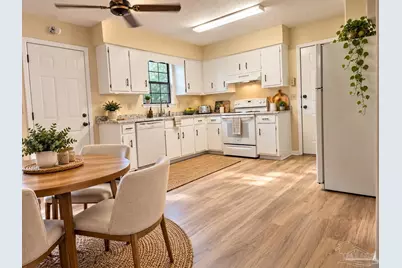 3005 Lenora Cir, Pensacola, FL 32526 - Photo 9