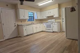 3005 Lenora Cir, Pensacola, FL 32526 - Photo 7