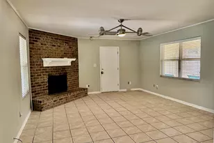 7813 Charter Oaks Dr, Pensacola, FL 32514 - Photo 3