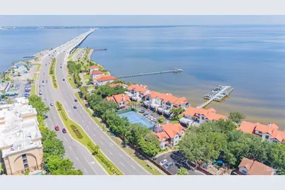120 Baybridge Dr #G, Gulf Breeze, FL 32561 - Photo 11