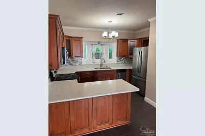 120 Baybridge Dr #G, Gulf Breeze, FL 32561 - Photo 3