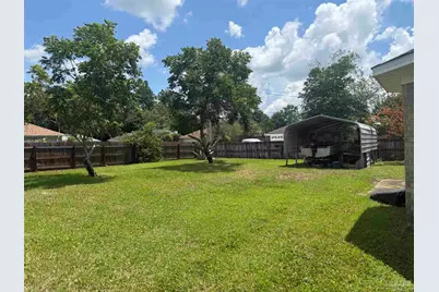 401 Thorn Ct, Pensacola, FL 32526 - Photo 5