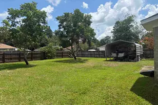 401 Thorn Ct, Pensacola, FL 32526 - Photo 5