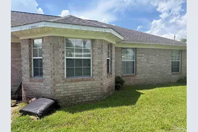 401 Thorn Ct, Pensacola, FL 32526 - Photo 3