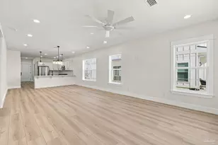 915 N B St, Pensacola, FL 32501 - Photo 7