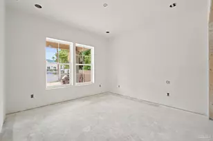 915 N B St, Pensacola, FL 32501 - Photo 15