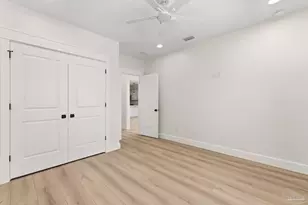 915 N B St, Pensacola, FL 32501 - Photo 21