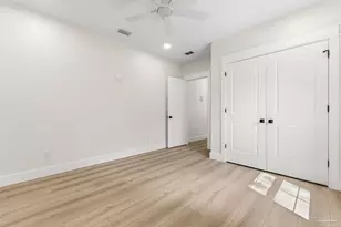 915 N B St, Pensacola, FL 32501 - Photo 25