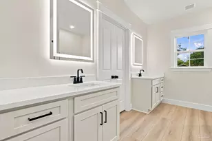 915 N B St, Pensacola, FL 32501 - Photo 17