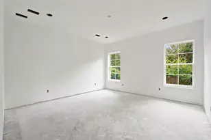 915 N B St, Pensacola, FL 32501 - Photo 31