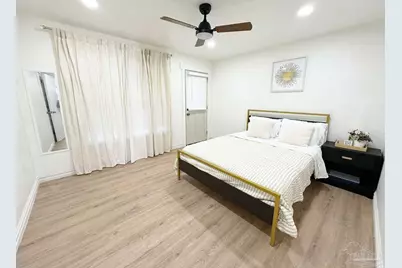 2100 N Spring St, Pensacola, FL 32501 - Photo 15