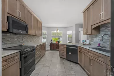7017 Brighton Oaks Blvd, Navarre, FL 32566 - Photo 3