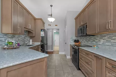 7017 Brighton Oaks Blvd, Navarre, FL 32566 - Photo 5