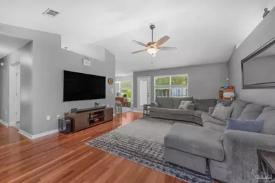 7017 Brighton Oaks Blvd, Navarre, FL 32566 - Photo 11